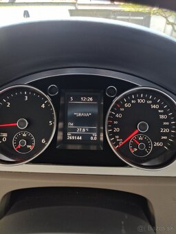 VW Passat Variant 2.0 TDI CR Highline - 5