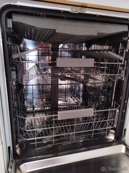 Predám novú kuchynskú linku+ nové spotrebiče Whirlpool - 5