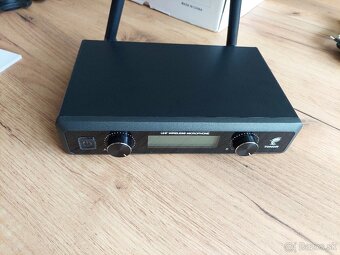 Bezdrôtový mikrofónny systém UHF TONOR TW820 - 5