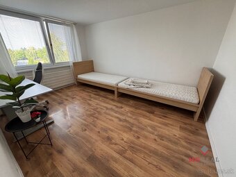 3 izbový byt balkónom a garážou Topoľčany- Mravenisko / P - 5