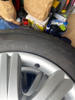 Audi Q7 originál zimné disky R18 + Hankook 255/55 R18 - 5