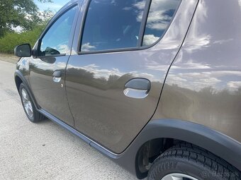 Dacia Sandero 0,9 TCe Stepway (2018) - 5