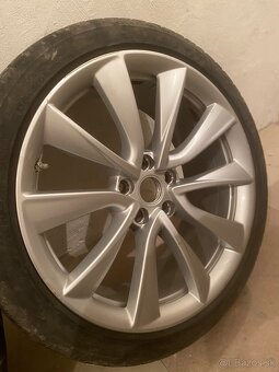 TESLA 3/Y - 19" ORIGINÁLNE HLINÍKOVÉ DISKY - 5