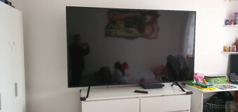 Samsung UE75RU7092U na opravu - 5