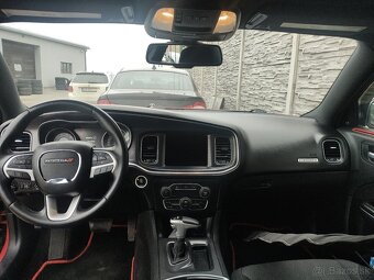 Predám Dodge charger - 5