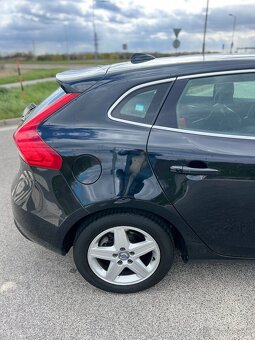 Volvo v40 d3 nafta automat - 5