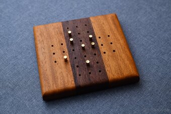 Peg Solitaire (solitér) drevená hra - ručná vyroba - 5