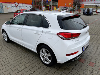 Hyundai i30 1.5 DPi 1.majiteľ - 5