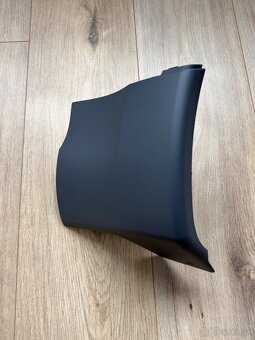 Rohová krytka predného blatníka - 5