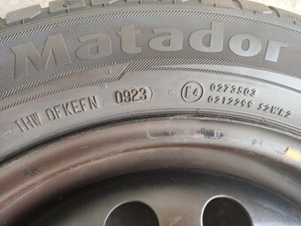 Letné 205/55 r16 na diskoch 5x114,3 r16 KIA ,Hyundai - 5
