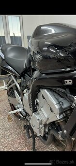 Yamaha fz600 - 5