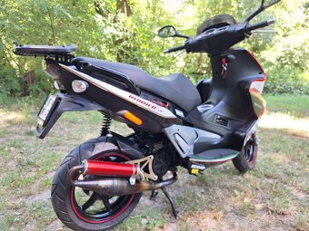 Gilera Runner sp 50cm3 2T vodou chladený. - 5