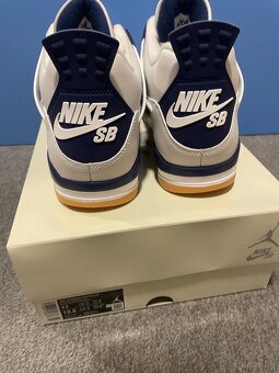 Jordan 4 Navy Sb - 5