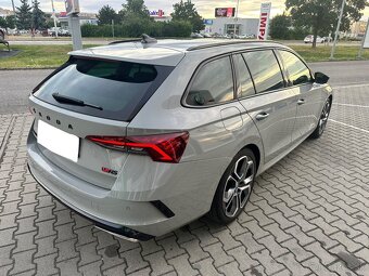 Škoda Octavia Combi 2.0 TDI RS DSG - 5