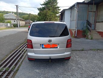 Predám Volkswagen Touran 1.9 Tdi DSG - 5
