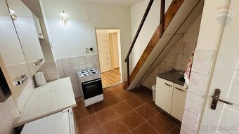 EXKLUZÍVNE PREDAJ CHATY  V  KOVÁČOVEJ - 5