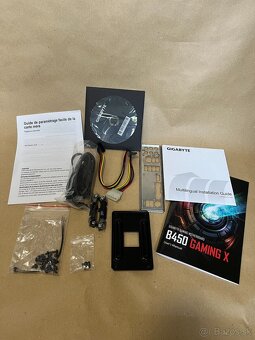 Gigabyte B450 Gaming X - 5