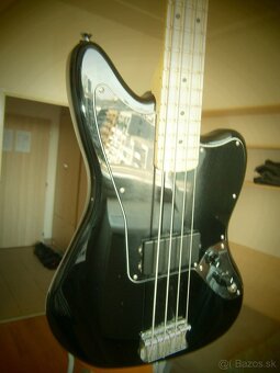 Fender Squier Affinity Series Jaguar Bass - 5