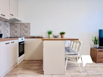 Prenájom - 2 izb. byt, rekonštrukcia, balkón, Chrenová - 5