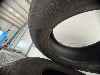 pneumatiky 215/65R17 AT - 5