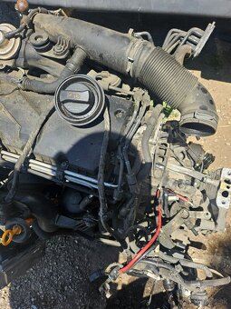 MOTOR 1.9TDI 77KW BXE KOD 21800KM NOVE ROZVODY - 5