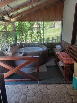 Záhrada s chatou - 5