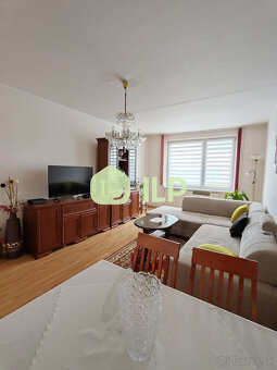4-izbový byt na predaj, Štúrovo nábrežie, sídl.Mier-SNV - 5