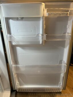 Predám chladničku Samsung - 5