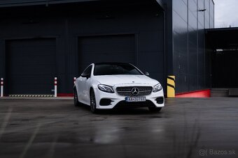 Mercedes-Benz E 220 Coupé - 5