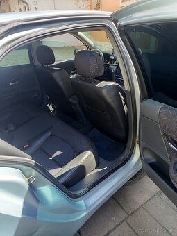 Renault Laguna 2 - 5