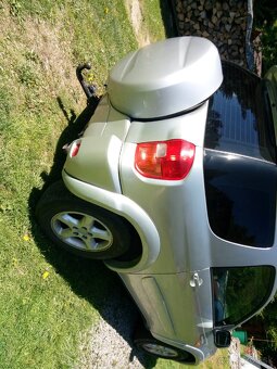 Toyota RAV4 - 5