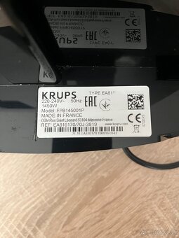 KRUPS Pisa White + XS6000 Autocappuccino EA816170 - 5