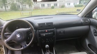 Seat Leon 1,4 16v 55 kw - 5