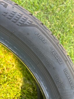 Bridgestone Tunanza 225/45 r18 - 5