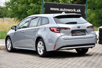 Toyota Corolla Combi TS 1.8 HYBRID E-CVT SR 2022 DPH - 5