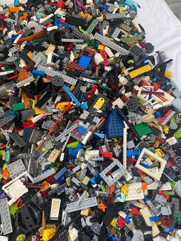 Predám mix lego 14kg za menej ako 15€ - 5