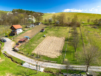 IBA U NÁS Ponúkame 2 slnečné pozemky, Mikušovce - 5