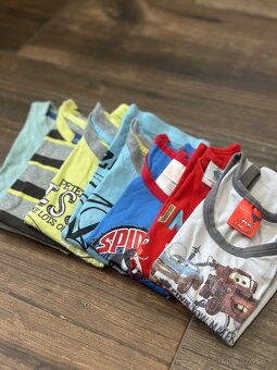 65 ks oblečenia 62-104 - 5