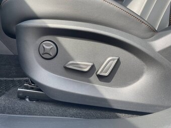 Mg HS PHEV AT EXCLUSIVE - 5