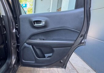 Jeep Compass 1.4 Multiair Longitude benzín manuál 103 kw - 5
