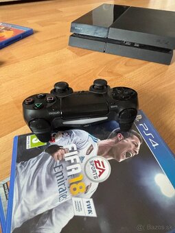 Playstation 4 - 5