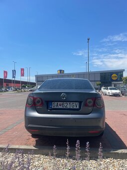 Volkswagen Jetta 1.9 BXE - 5