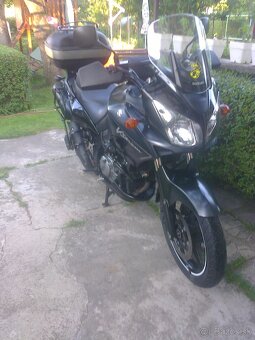 Suzuki DL650 - 5