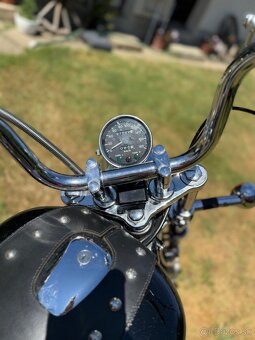 Suzuki Intruder VS800 - 5