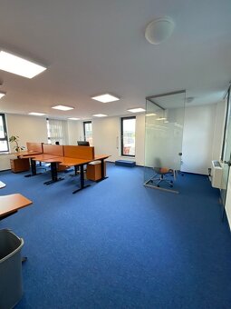 Novostavba kancelárskych priestorov na prenájom - ul. Úderní - 5