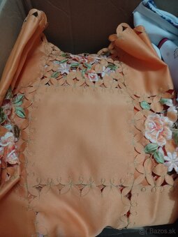 Obrusy s vianočným motívom. - 5