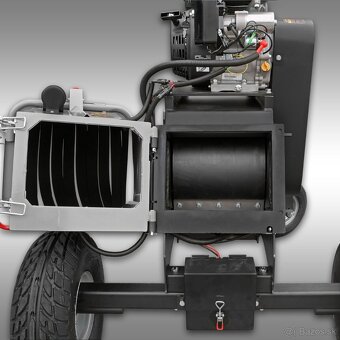 Jansen GTS-3000 drvič - štiepkovač konárov - 5