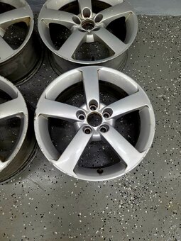 5x110 r17 - 5
