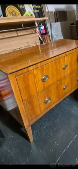 Starožitný nábytok - 5