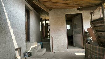 Menší rodinný dom - víkendový domček - 5